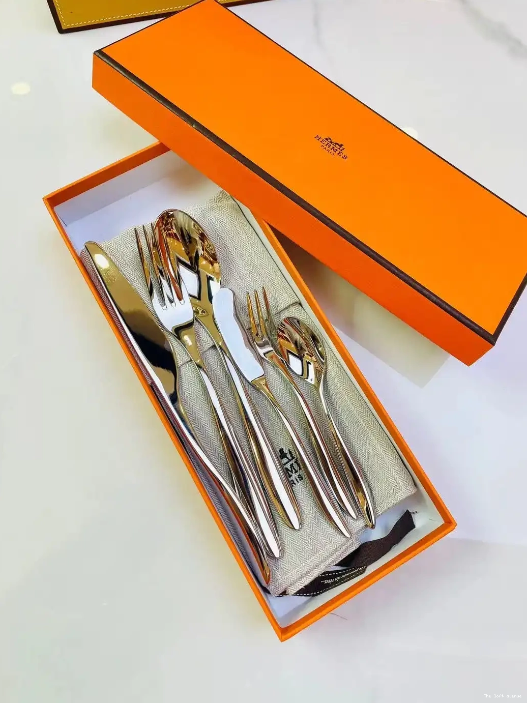 SET CUTLERY HERMES CUSTOM 2.0 0509